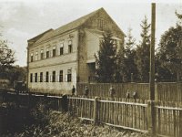 Zgrada stare bolnice koja je preuređena na čvrsto zidanom objektu državnog mlina. Počela je s radom 1789. godine, oko 1900. godine